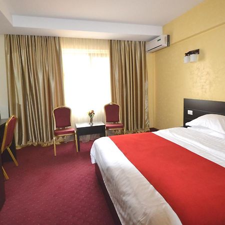 Hotel Ancor Bukarest Kültér fotó