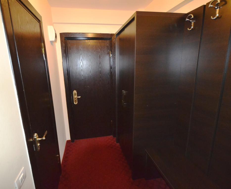 Hotel Ancor Bukarest Szoba fotó