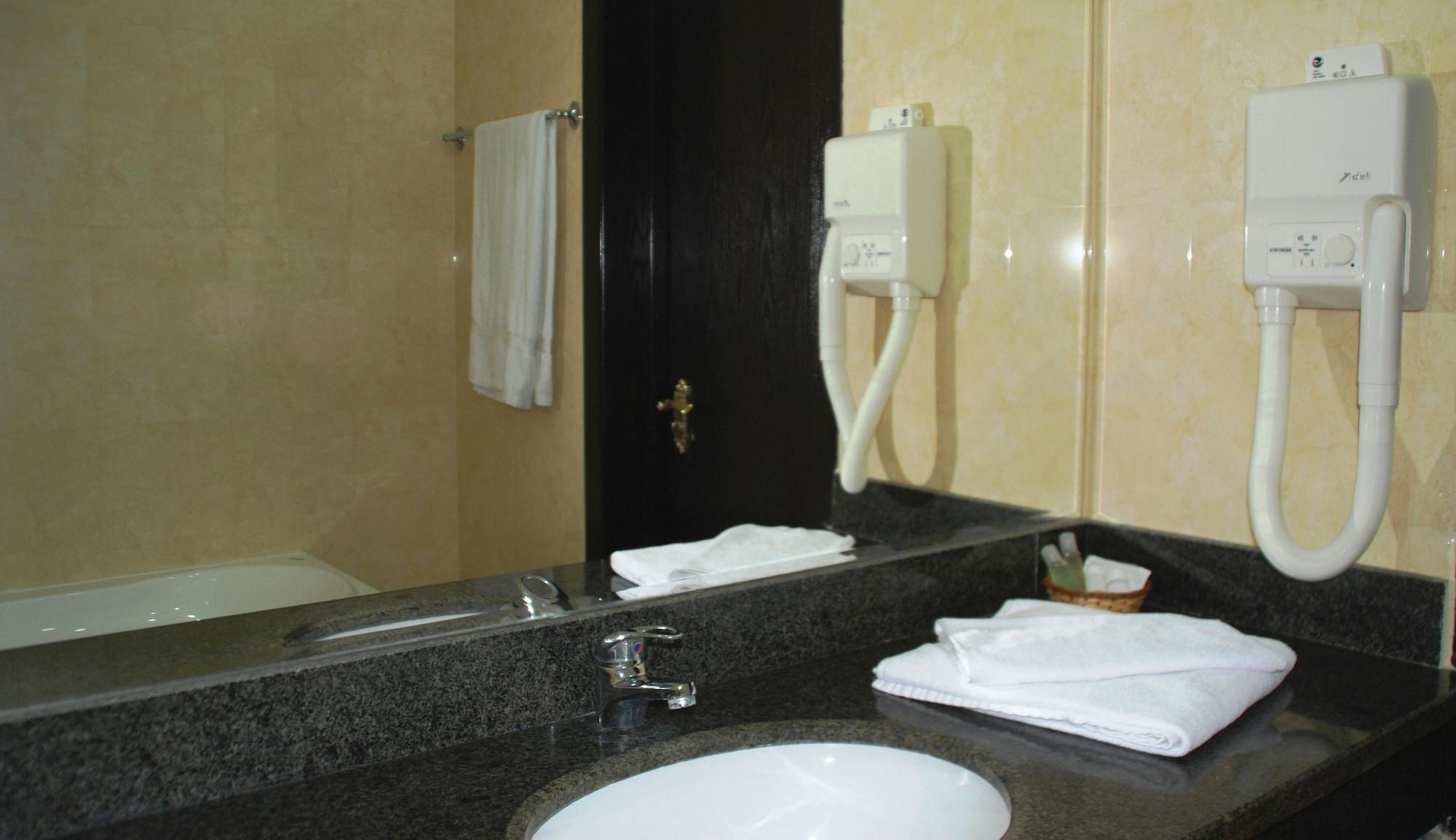 Hotel Ancor Bukarest Kültér fotó